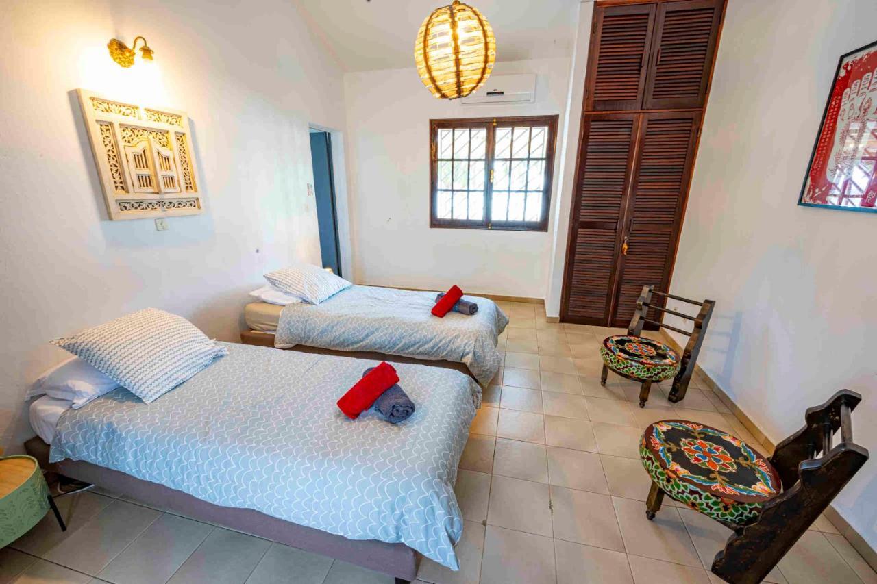 Villa Coco Des Sables Acces Direct Au Lagon Ла-Салин-ле-Бен Экстерьер фото